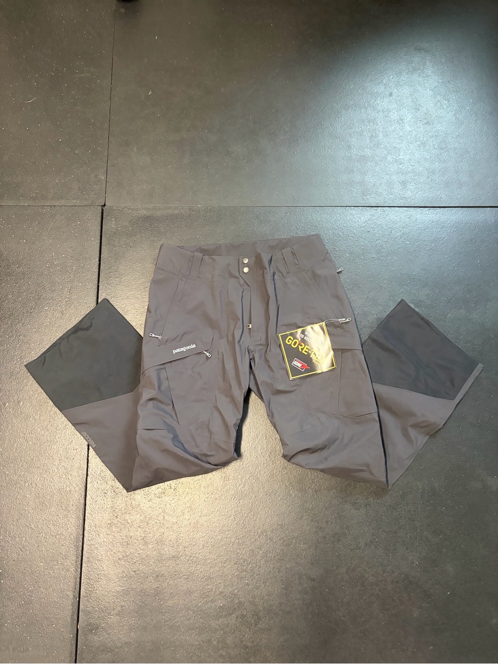 GORE-TEX Men's Dark Gray Cargo Pants with Black Knee Panels